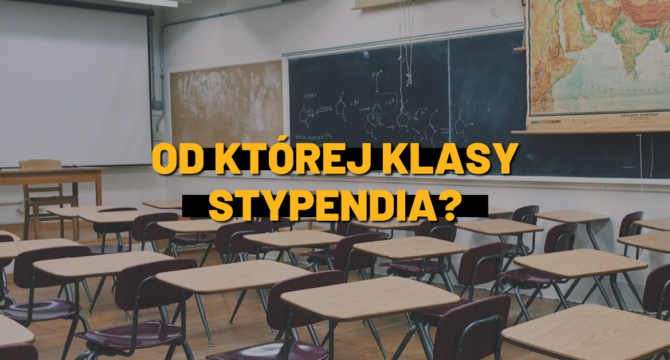 Zdjęcie klasy z napisem Od której klasy stypendia